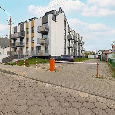 Stylish With Balcony And Garage In By Renters Apartment Swinemünde